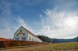 Large_DSC01852_3_4_phf_20o
